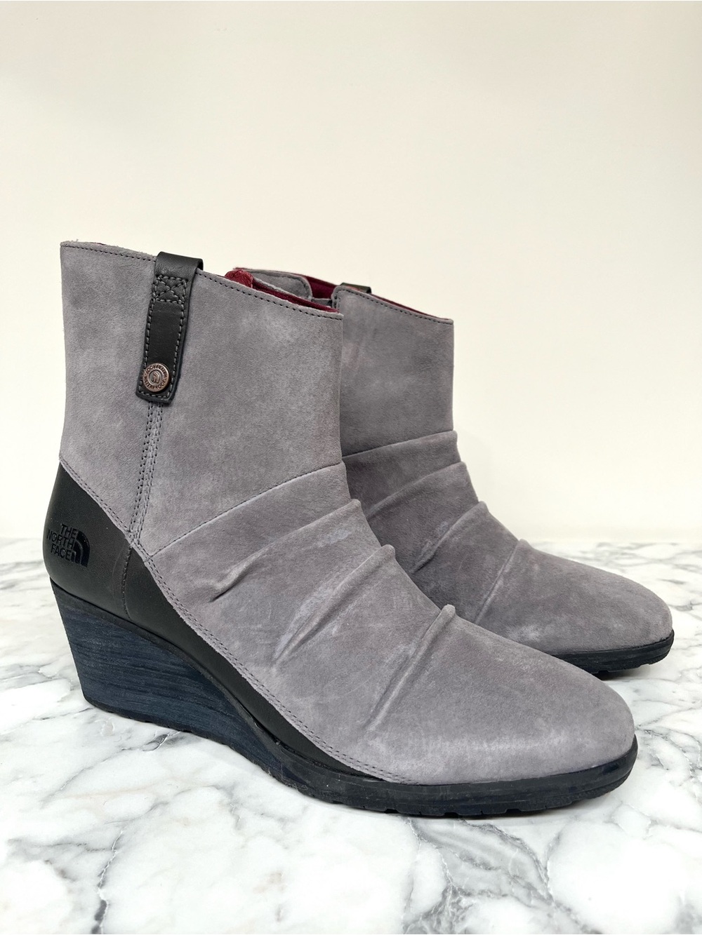 The North Face Womens Bridgeton Wedge Zip Waterproof Ankle Boots Gray Suede 9